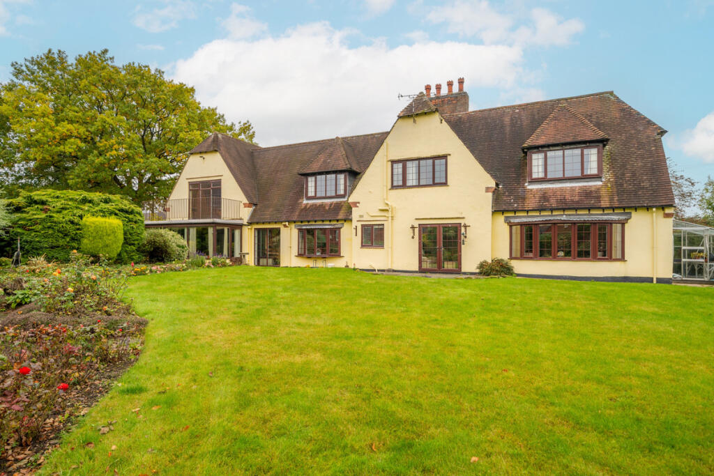 4-bed detached on Main Road, Smalley, Derbyshire DE7 6DS, £650,000