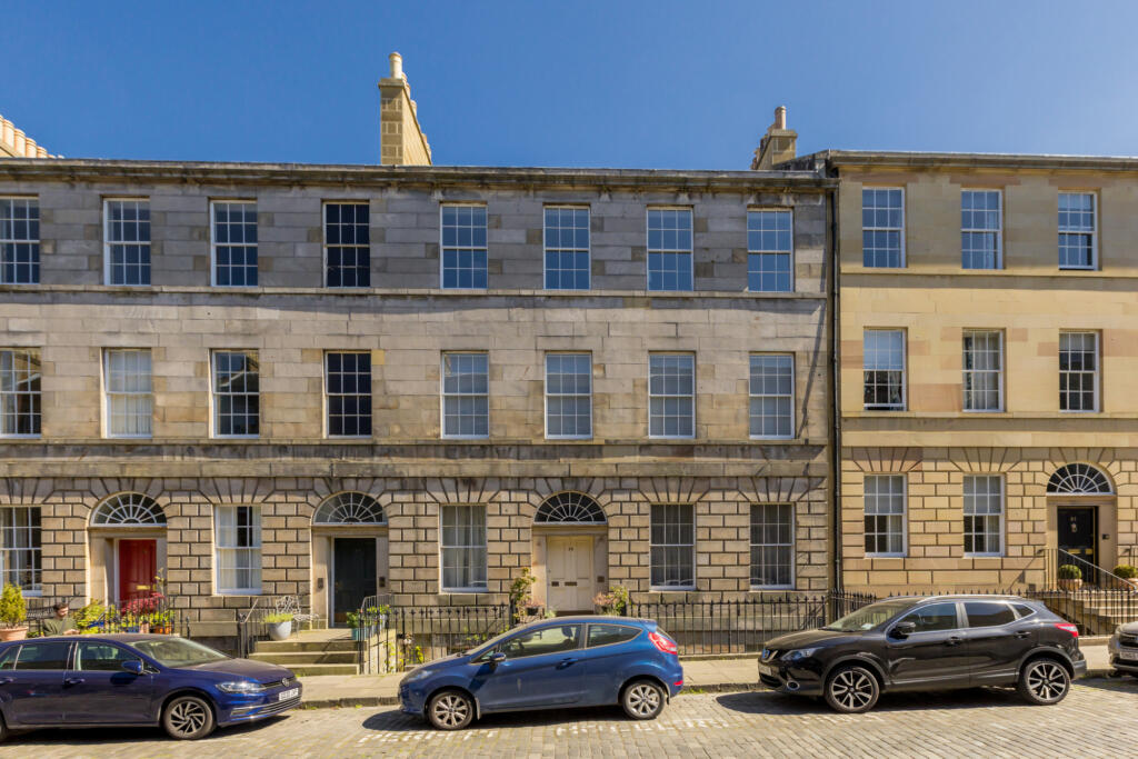 Main image of property: Clarence Street, Edinburgh, EH3 5AE