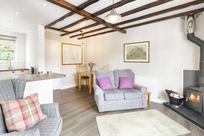 Badgers Cottage - Lounge