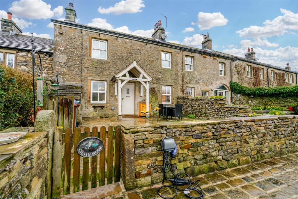 Main image of property: Craig Moor, Hetton. Skipton
