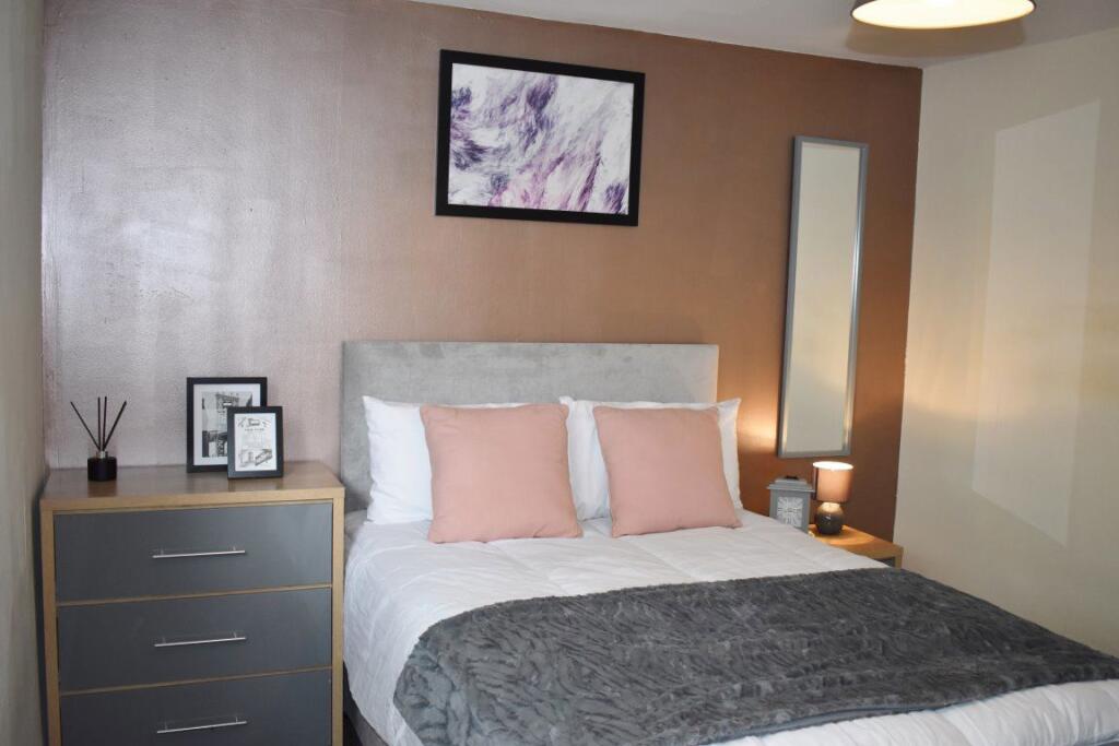 Main image of property: Room 4, Eyrescroft, Bretton, Peterborough PE3 8EU