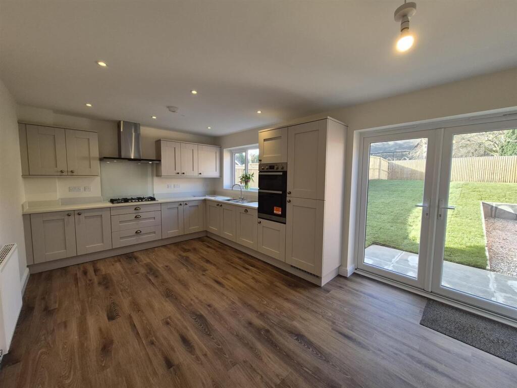 Plot 110 - The Corwen, Phase 2, Manor Gardens, Wrexham Road, Rhostyllen, Wrexham, LL14 4DN photo 3