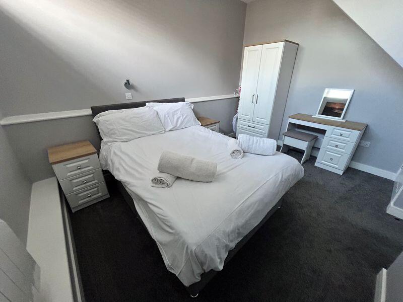 Bermondsey Place South, Great Yarmouth photo 4