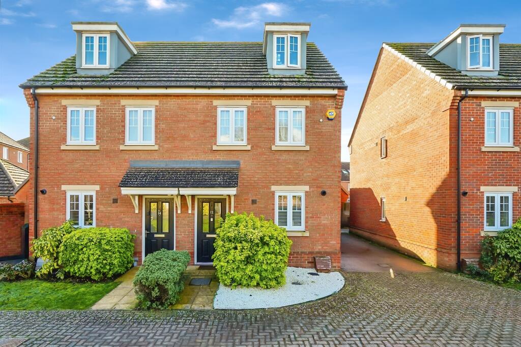 Main image of property: Plover End, Didcot