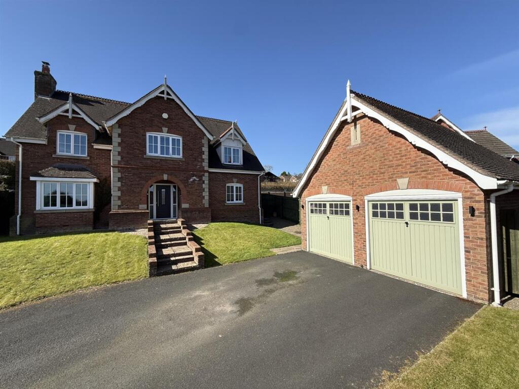 Main image of property: Onnen Gardens, Trefonen, Oswestry