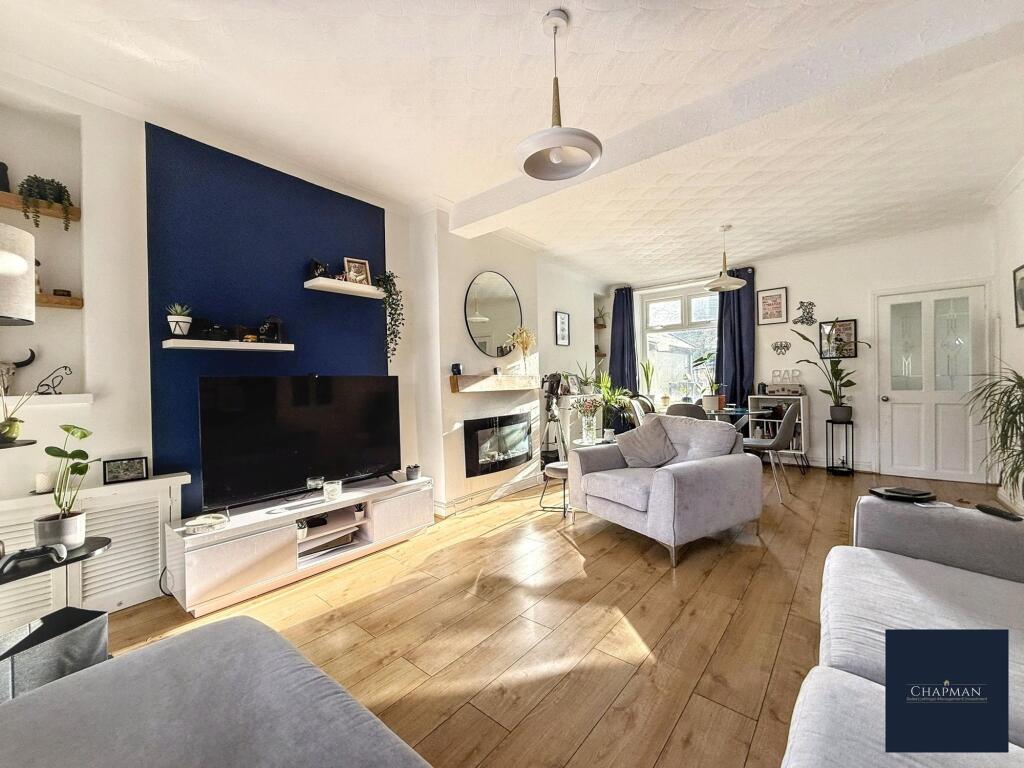 House in Trebanog, Glynfach, Cymmer - View 5