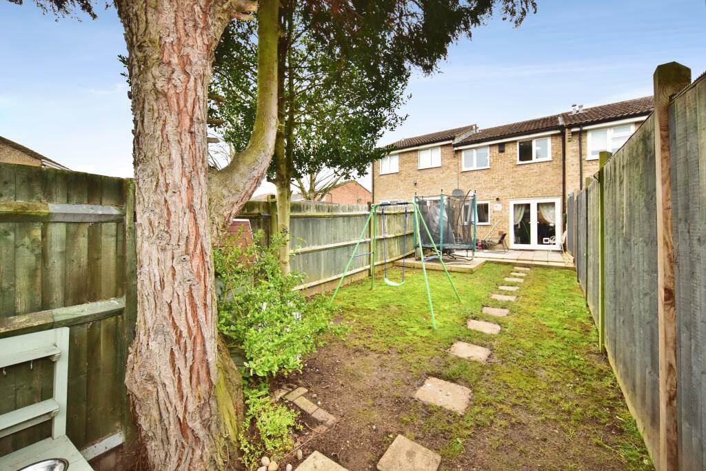 Roundhay,  Leybourne, West Malling, ME19 photo 4