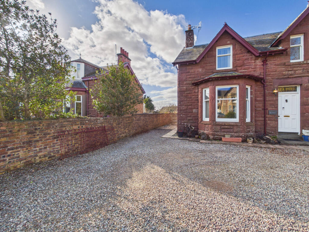 Main image of property: Leapark, Perth Road, Blairgowrie, Perthshire, PH10