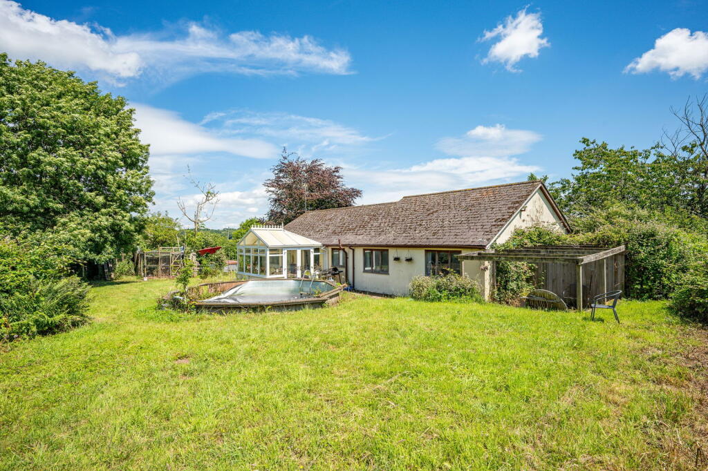 4-bed other on Holly Bushes, Llwyn-y-Celyn Farm, Shirenewton, Chepstow, NP16 6BU, £650,000