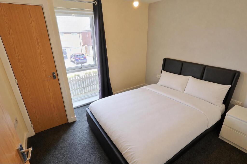 Apartment in Coventry - View 4