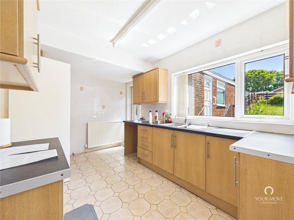 House in Gateshead, Felling - More