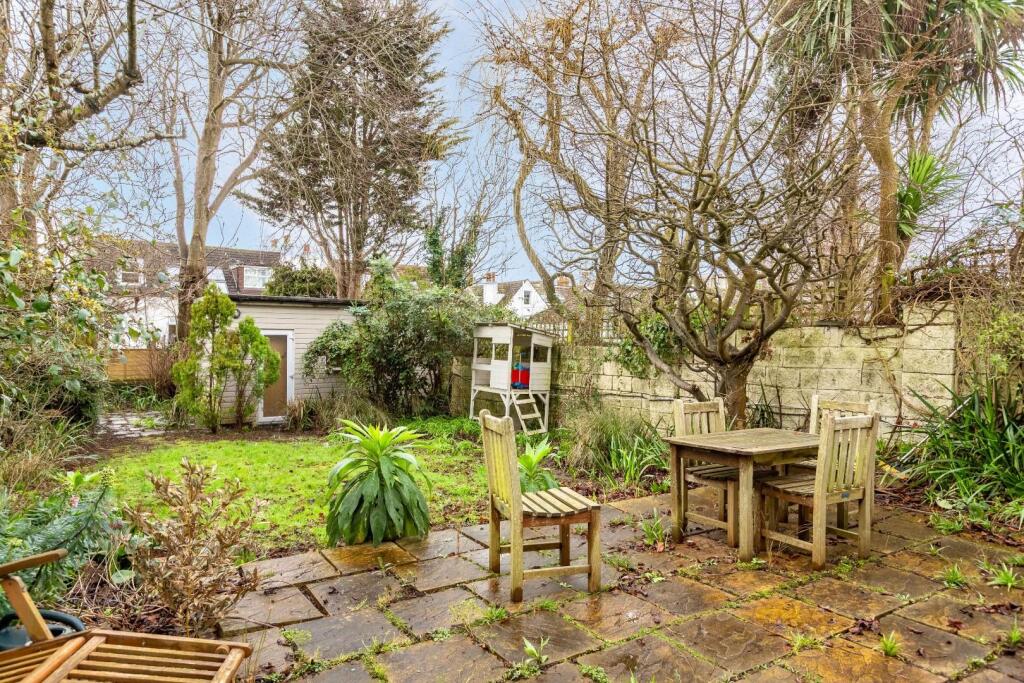 House in Hove, Aldrington - View 2