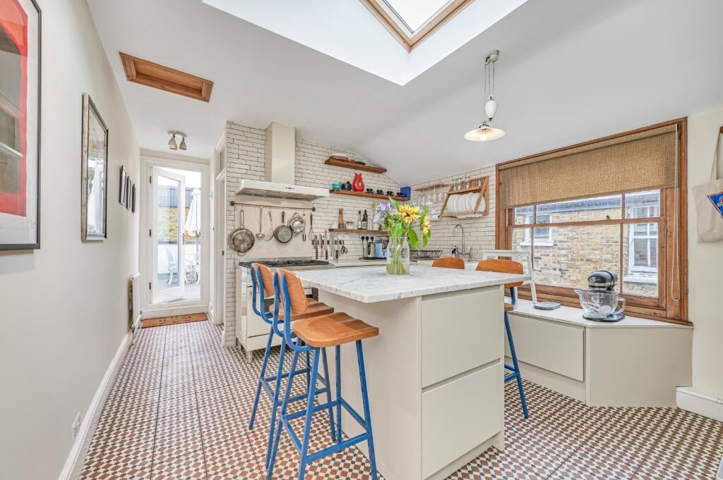 Main image of property: Glenelg Road, Brixton, London, SW2