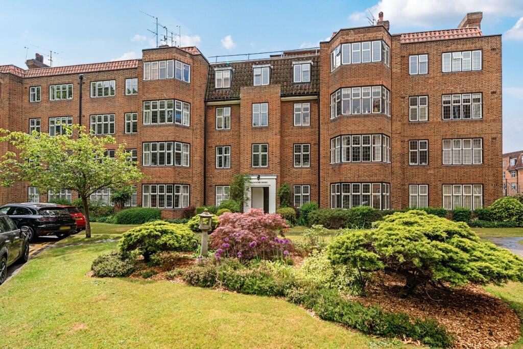 Main image of property: Portsmouth Road, Putney, London, SW15