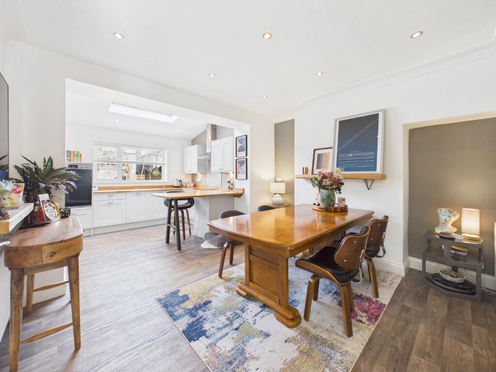 Additional image 7 of Druids View, Bingley, BD16 2DY