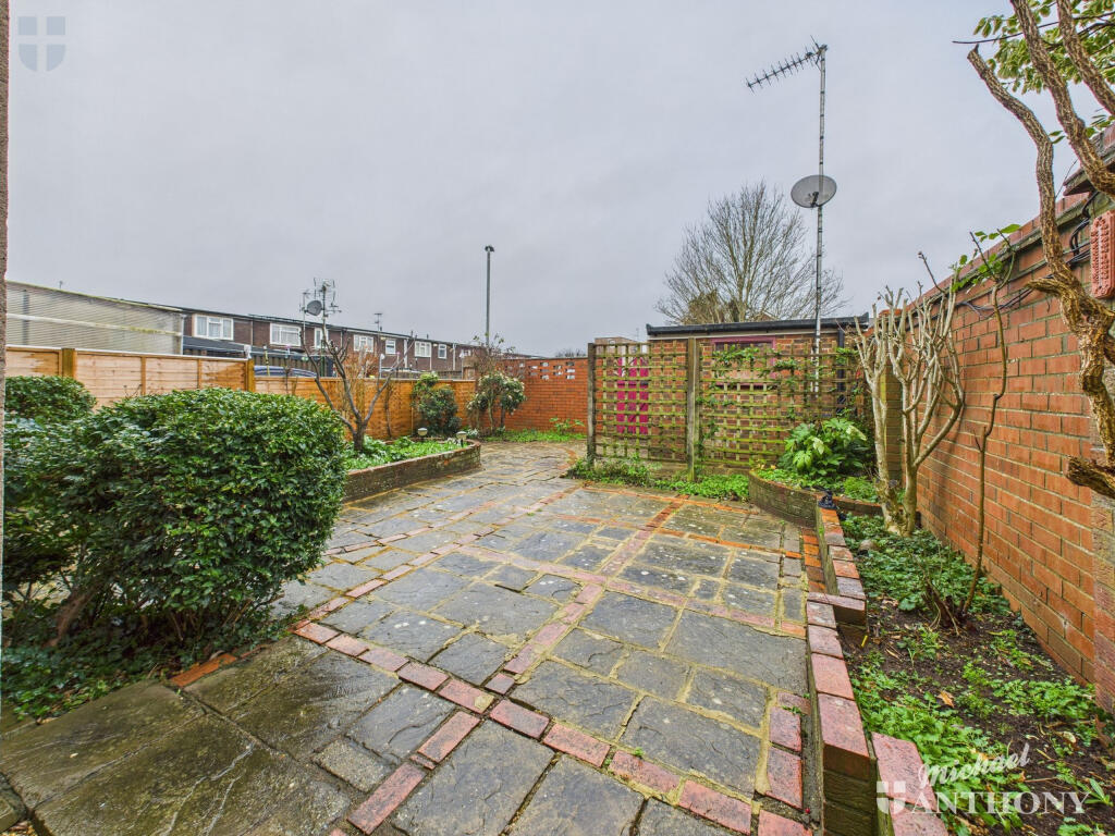 Dunsham Lane, Aylesbury photo 3