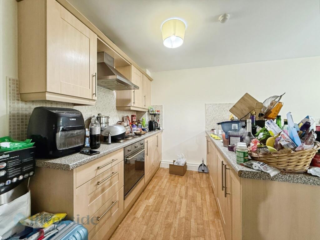 Apartment in Hull, Kingston upon Hull - View 4