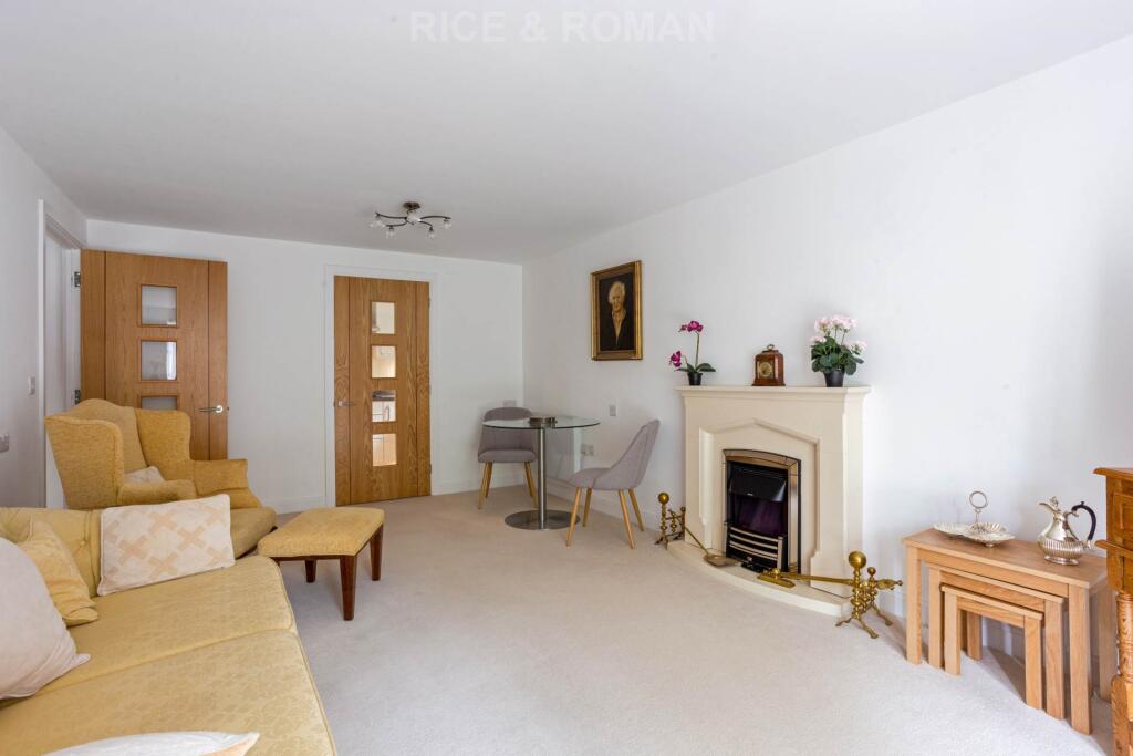 Birch Place, Crowthorne - View 4