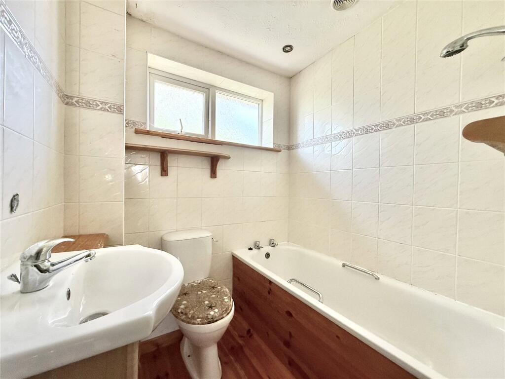 House in Eastbourne, East Sussex - More