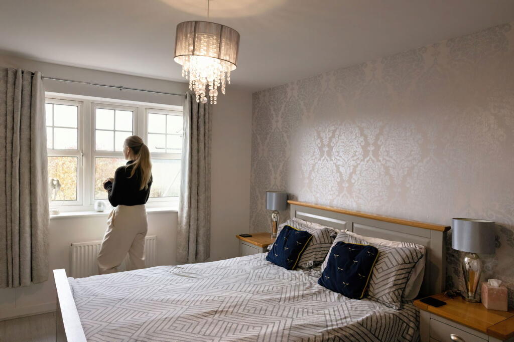 Main image of property: Arrow Way, Alcester, Bidford-on-Avon, B50 4GQ