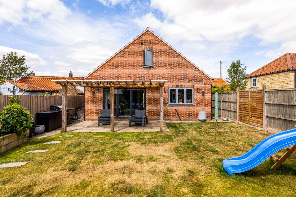 East Road, Navenby, Lincoln, Lincolnshire, LN5 - View 5