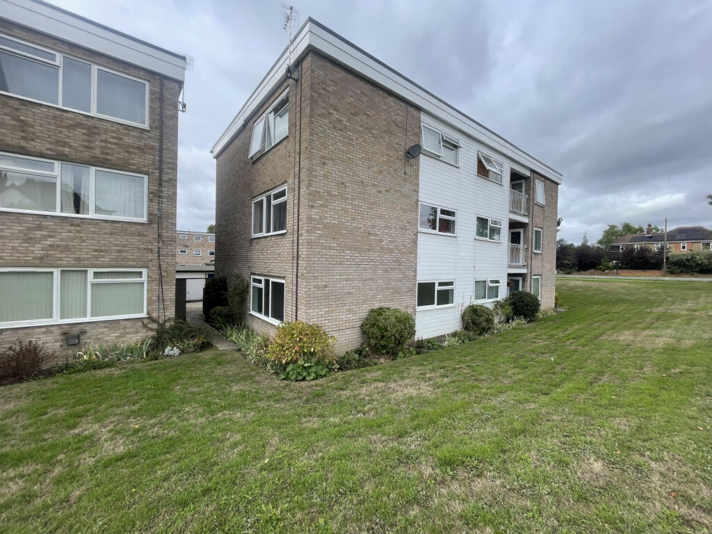Main image of property: Henley Court, Ipswich