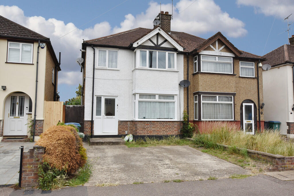Main image of property: Fourth Avenue, Garston, Watford