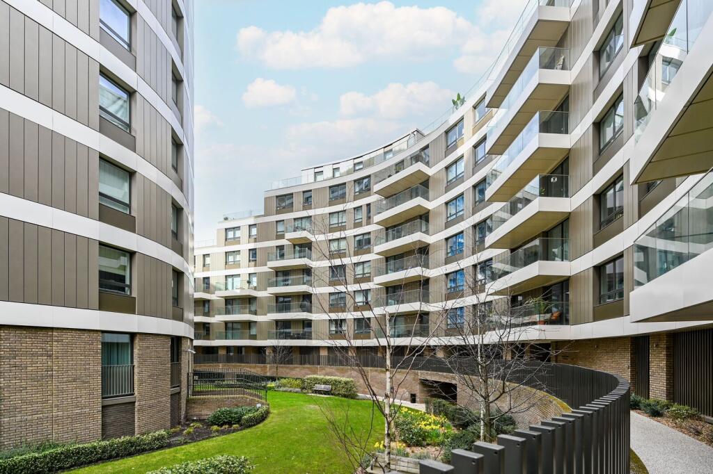 Apartment in Harrow - View 3