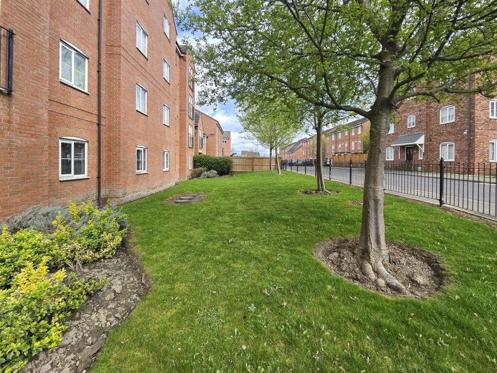 Additional image 21 of Chapman Road, Thornbury, Bradford