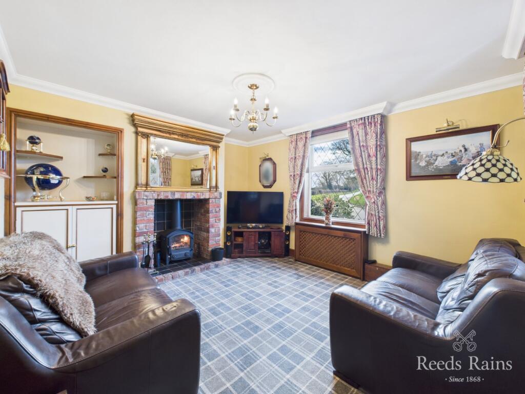 Bosville Cottages, Rudston, Driffield, East Yorkshire, YO25 photo 2