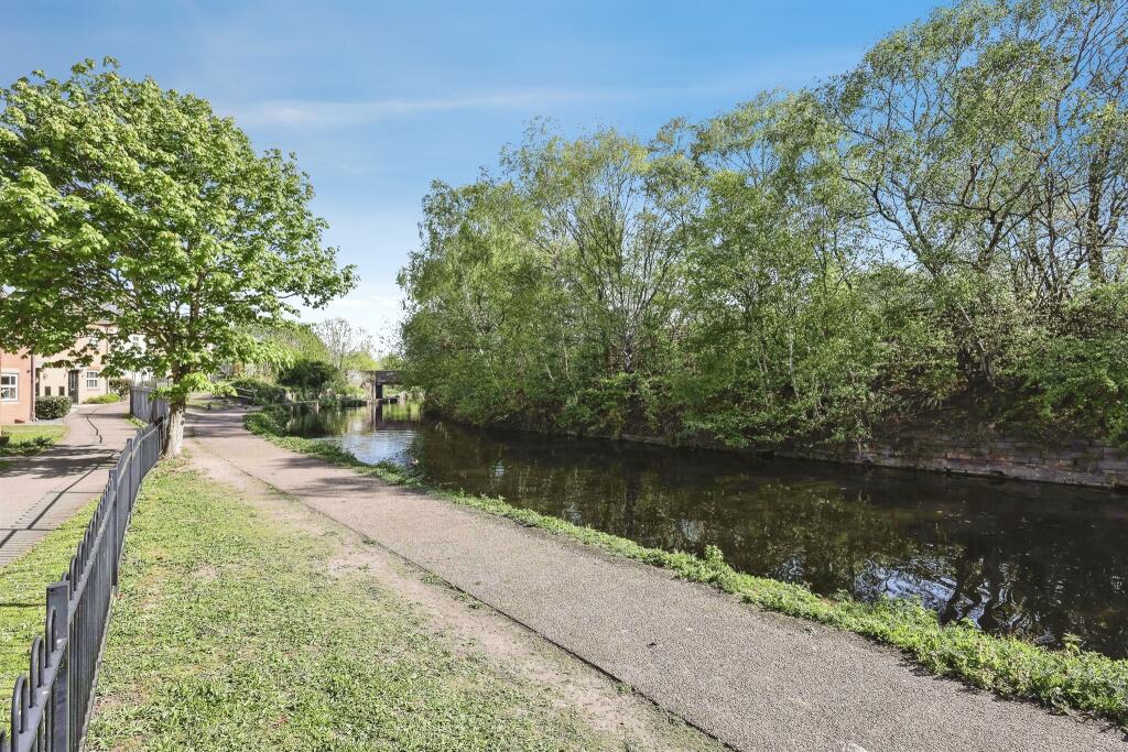 Brythill Drive, Brierley Hill - View 2