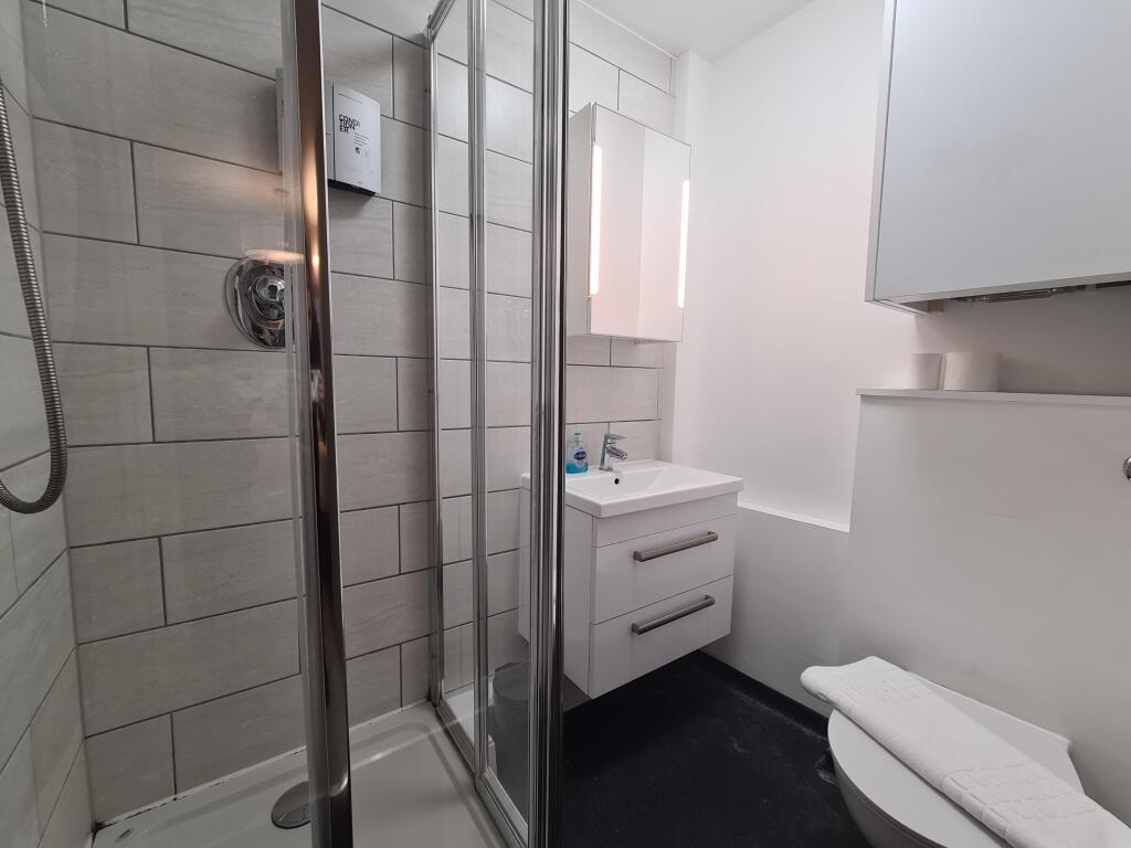 Apartment in Bristol - View 4