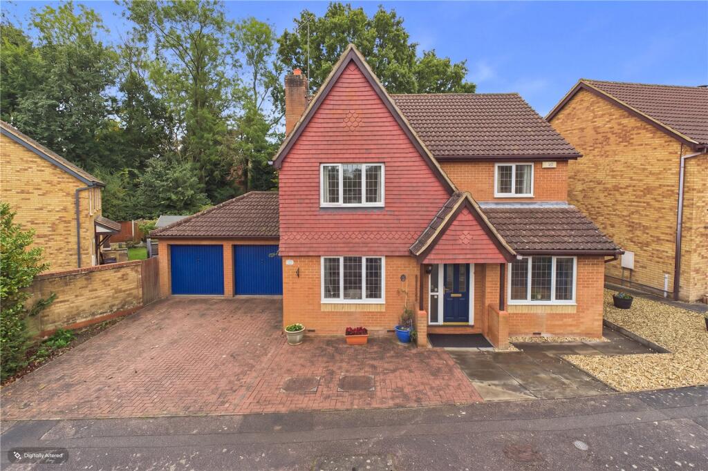 Main image of property: Woodland Walk, Northampton, Northamptonshire, NN3