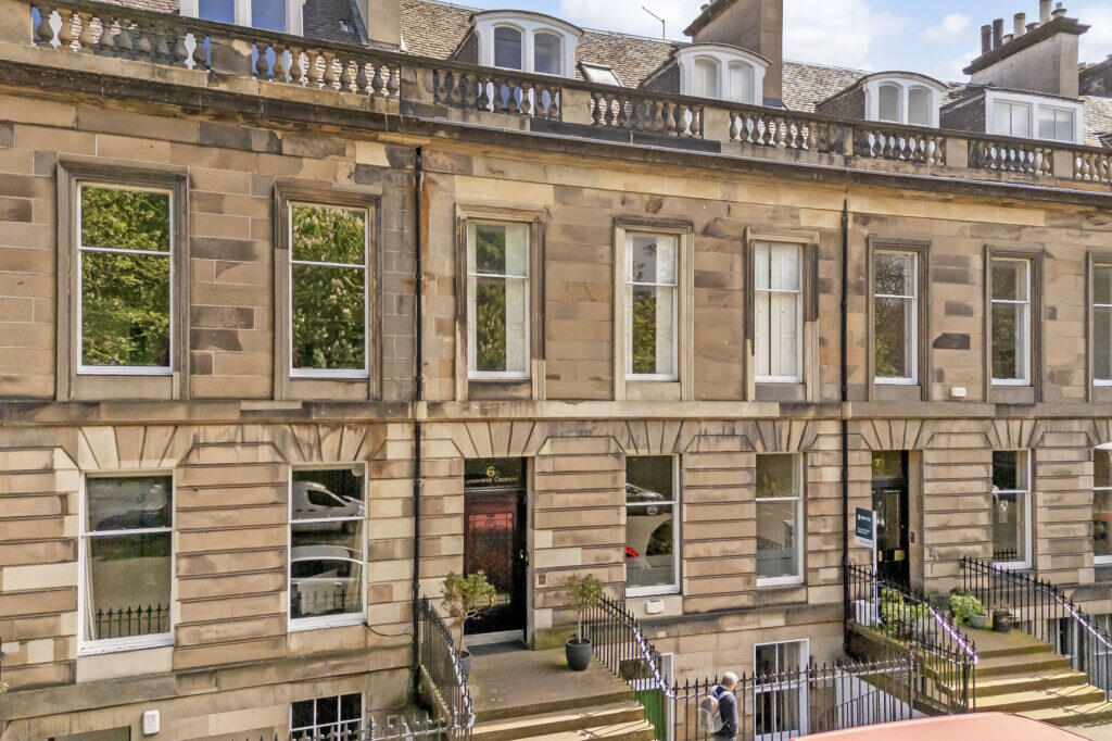 Main image of property: 6 Lansdowne Crescent, West End, Edinburgh, EH12 5EQ