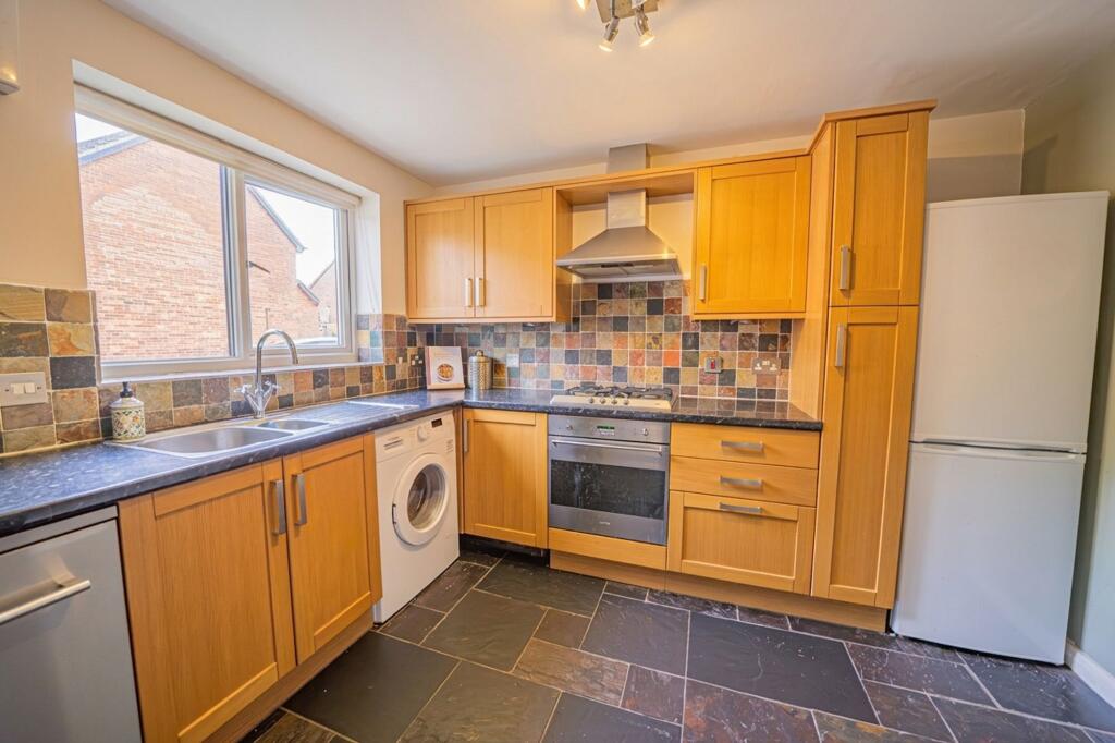 House in Solihull, Dorridge - View 3