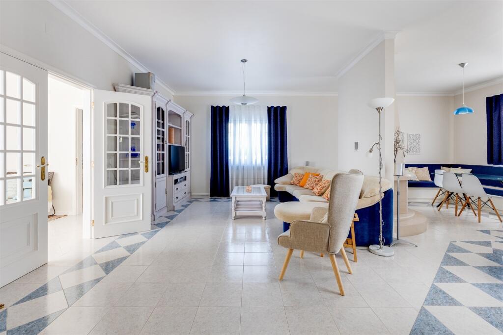 Main image of property: Leiria, Batalha