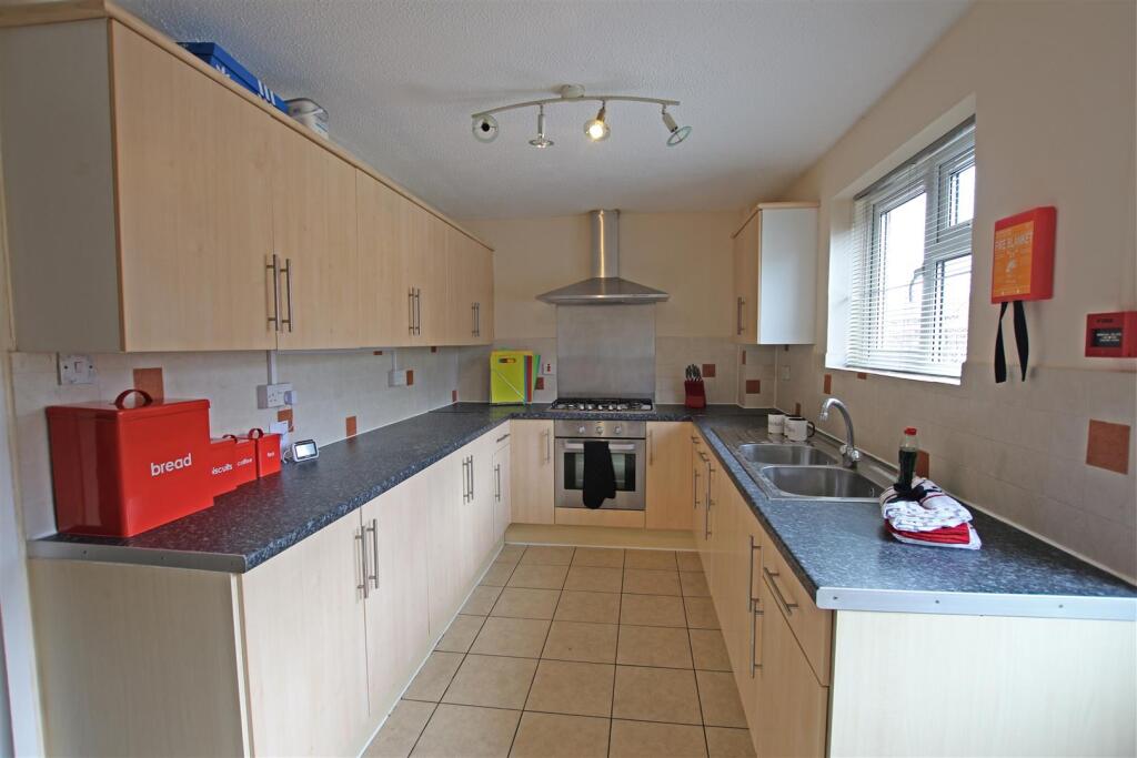House in Northampton - View 5