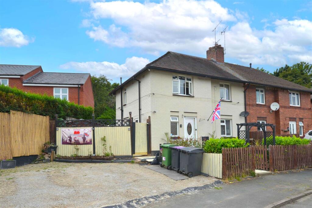 Main image of property: New Park Close, Castlefields, Shrewsbury