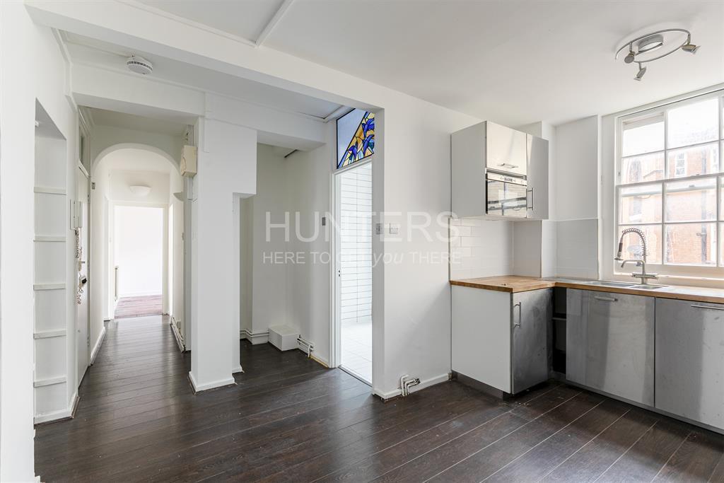 Apartment in London - View 5