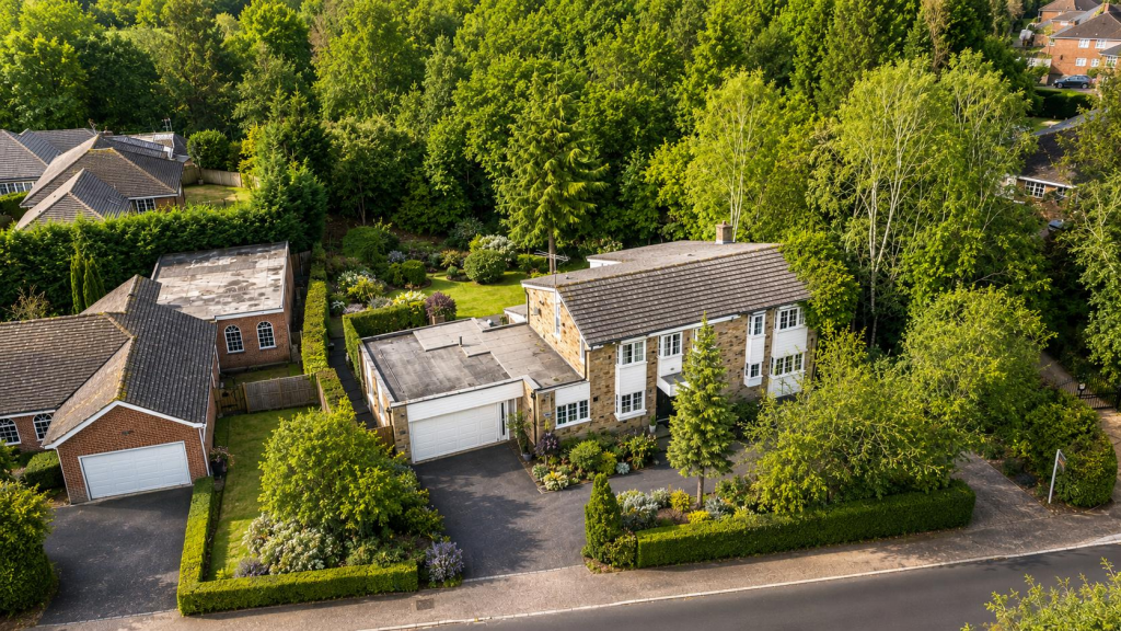 Main image of property: Sandmoor Lane, Alwoodley