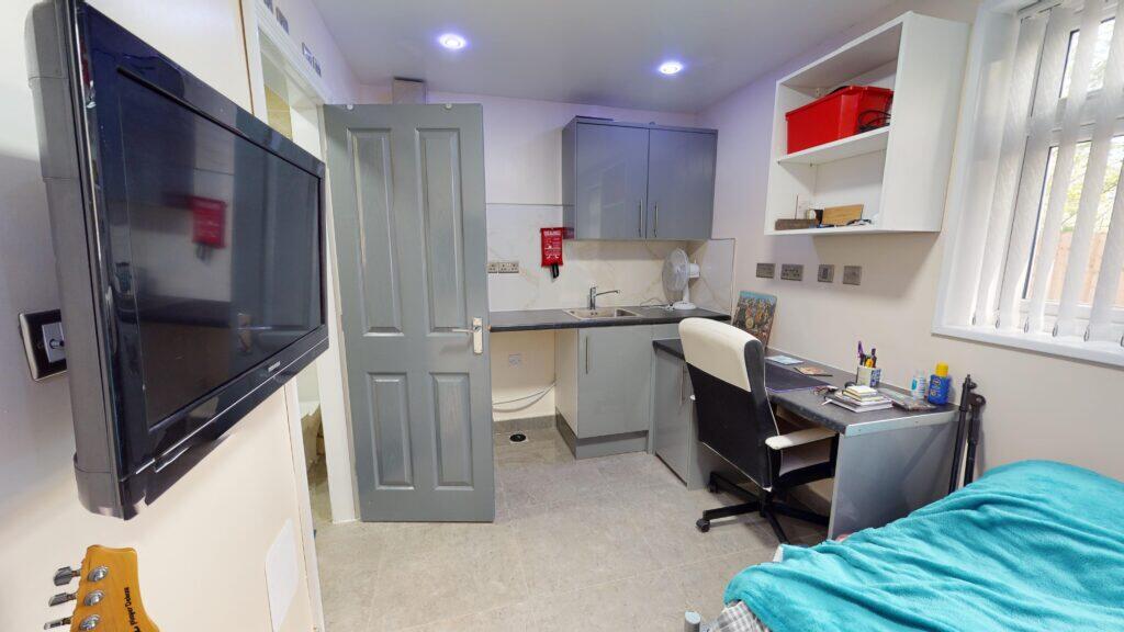 Additional image 2 of Studio 4, 38 Constance Road, Edgbaston, Birmingham, B5 7RB