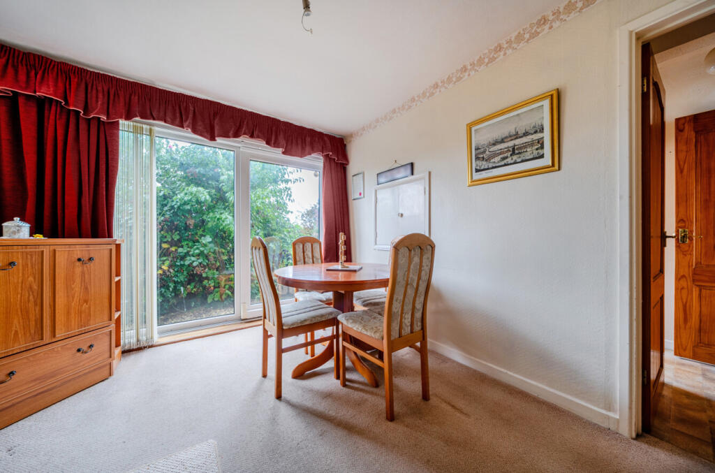 House in Swindon - View 5