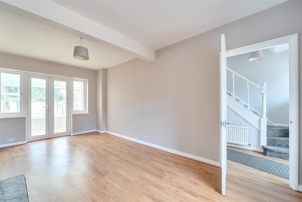 House in Spelthorne, Surrey - More