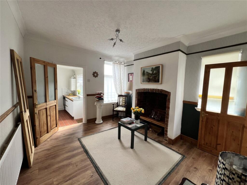 House in Nottingham - View 3