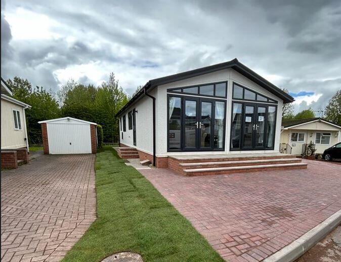 2-bed detached on Homelands Park, TELFORD, £199,995
