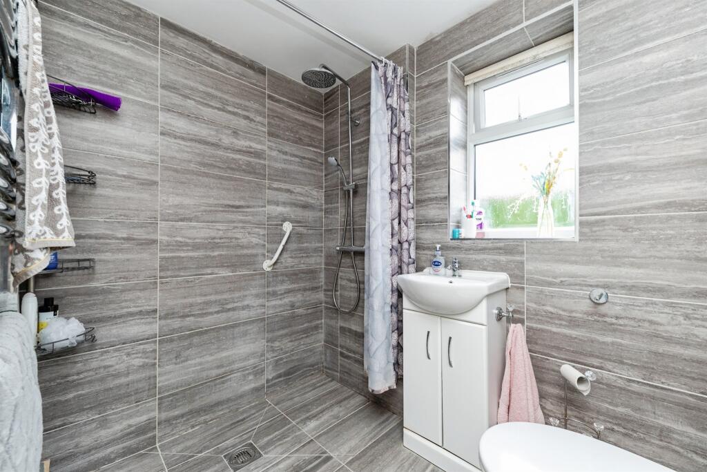 Additional image 14 of Heronswood Road, Welwyn Garden City