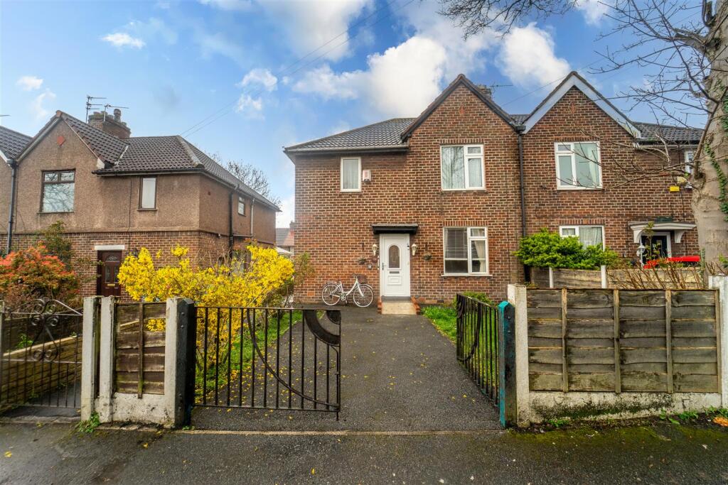 Main image of property: Green Avenue, Swinton