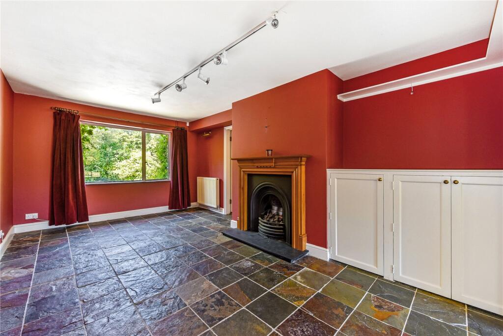 The Street, Boxgrove, Chichester, West Sussex, PO18 photo 4