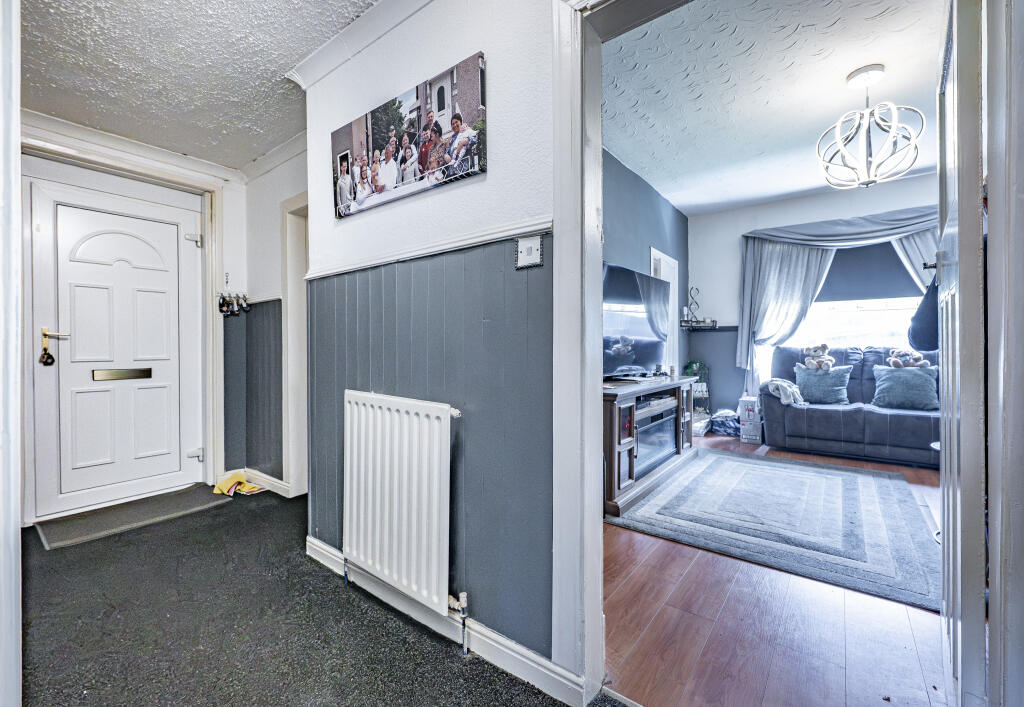 Apartment in Glasgow - More