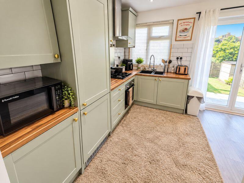 House in London - View 5